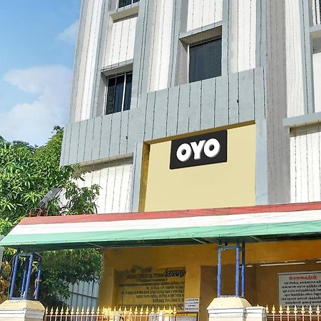 Hotel O Rkr Residency Csennai Kültér fotó